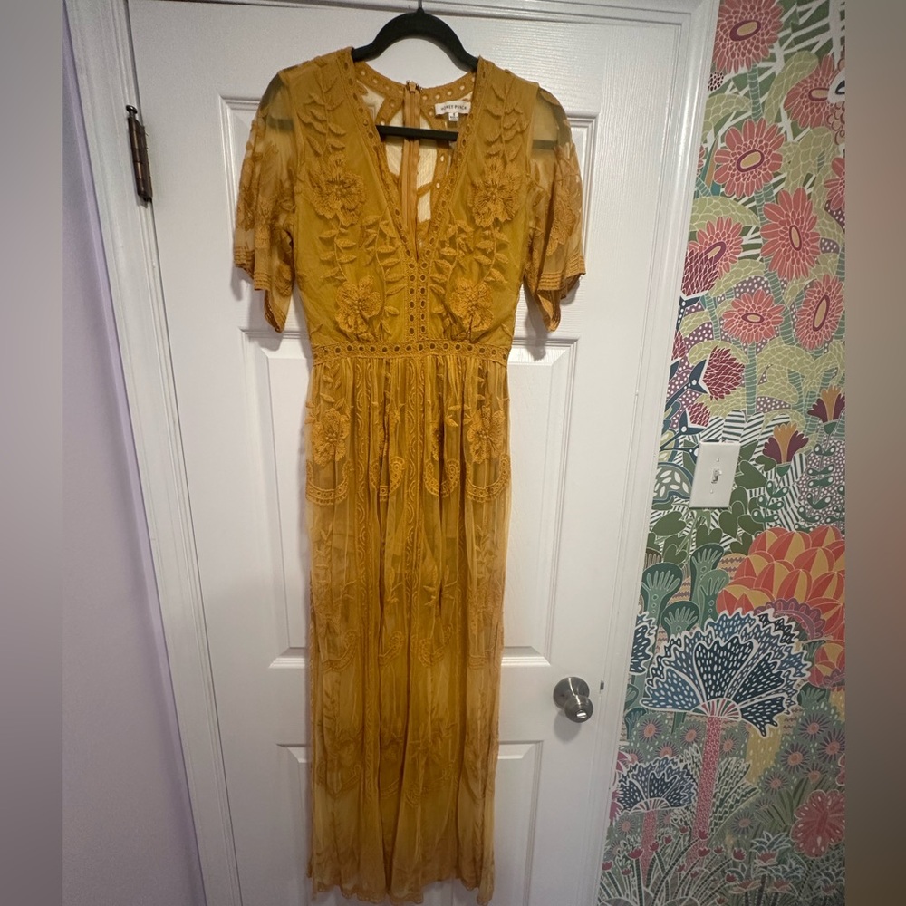 Honey Punch maxi mustard yellow slit lace deep v dress small